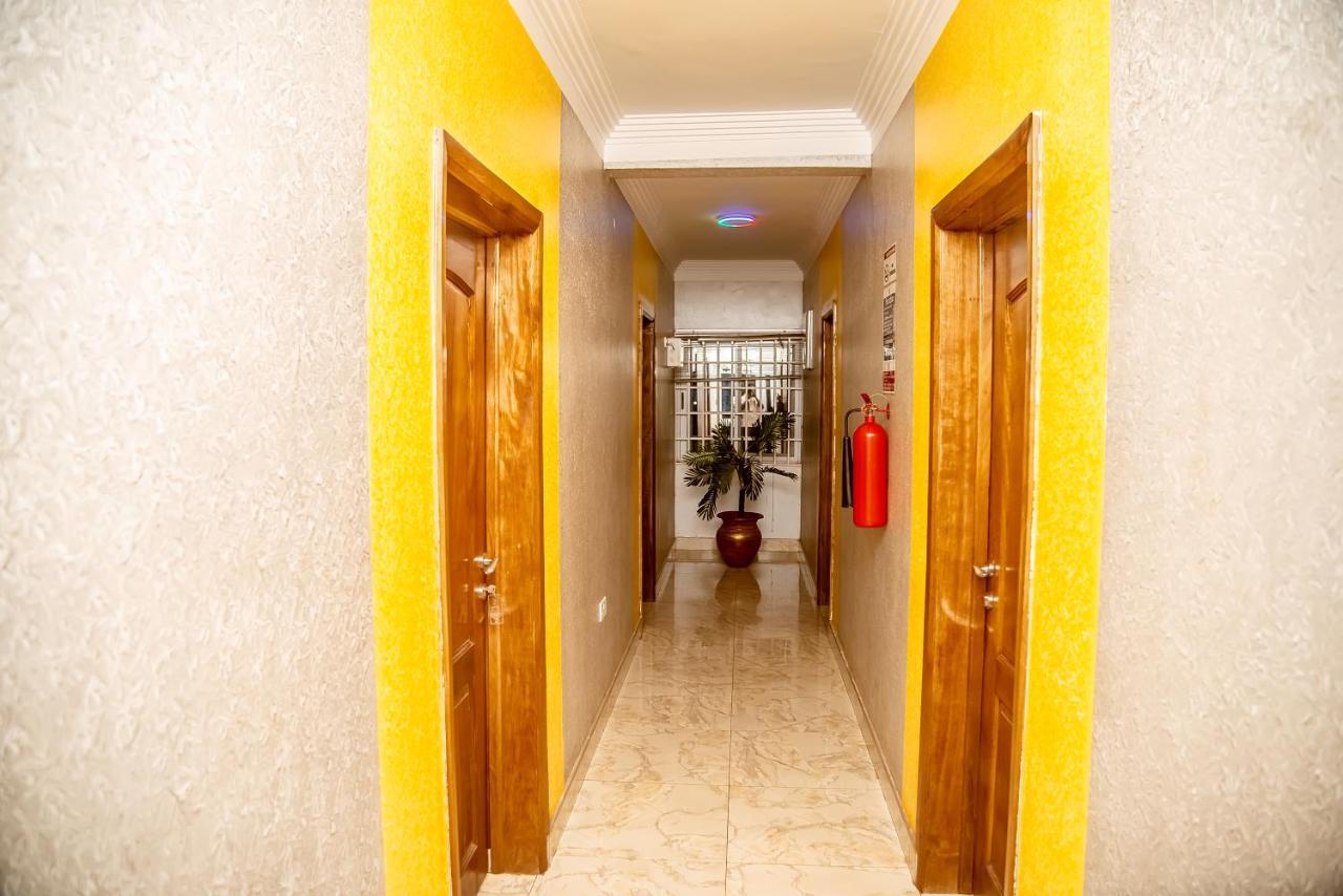 Homey Lodge Kumasi Kültér fotó