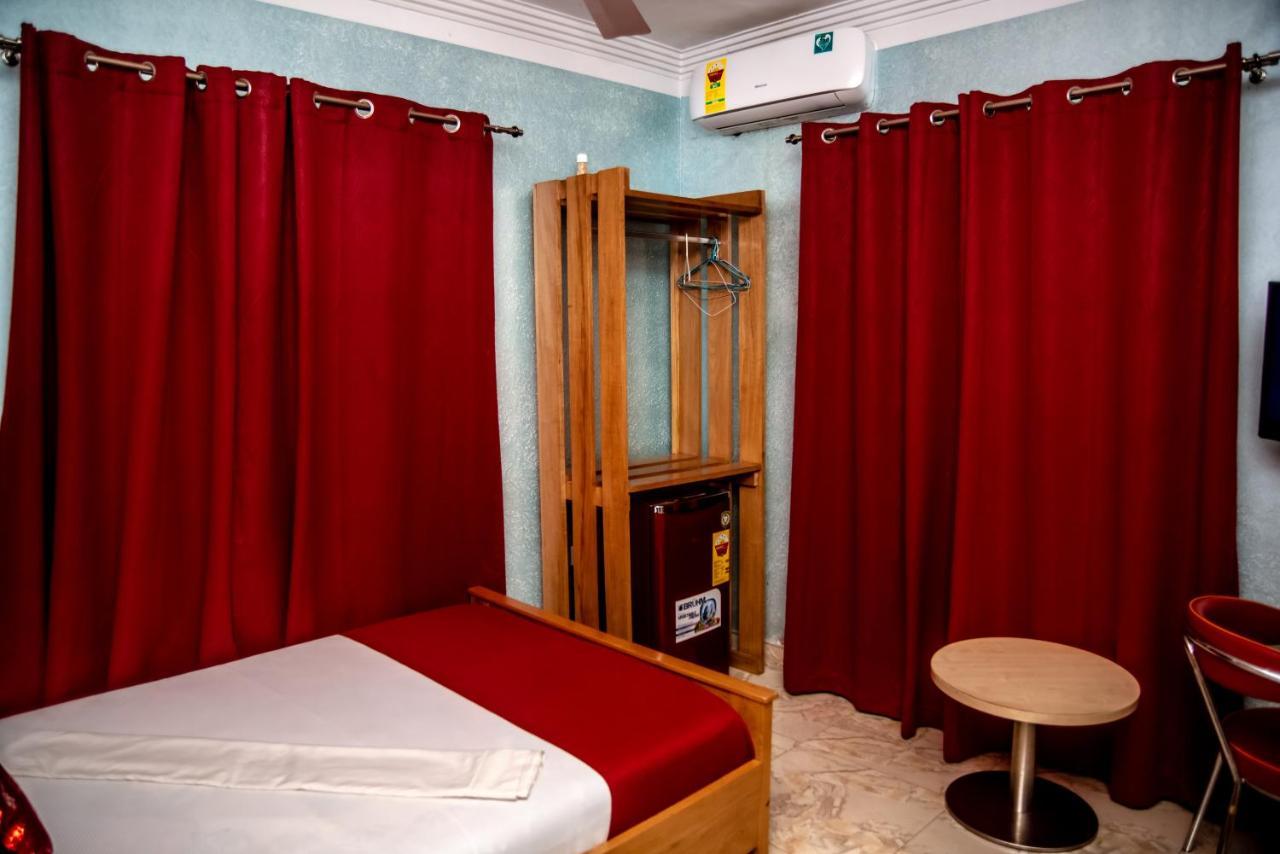 Homey Lodge Kumasi Kültér fotó