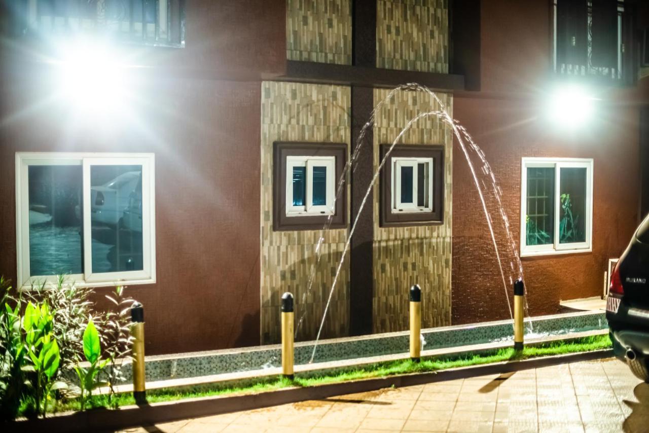 Homey Lodge Kumasi Kültér fotó