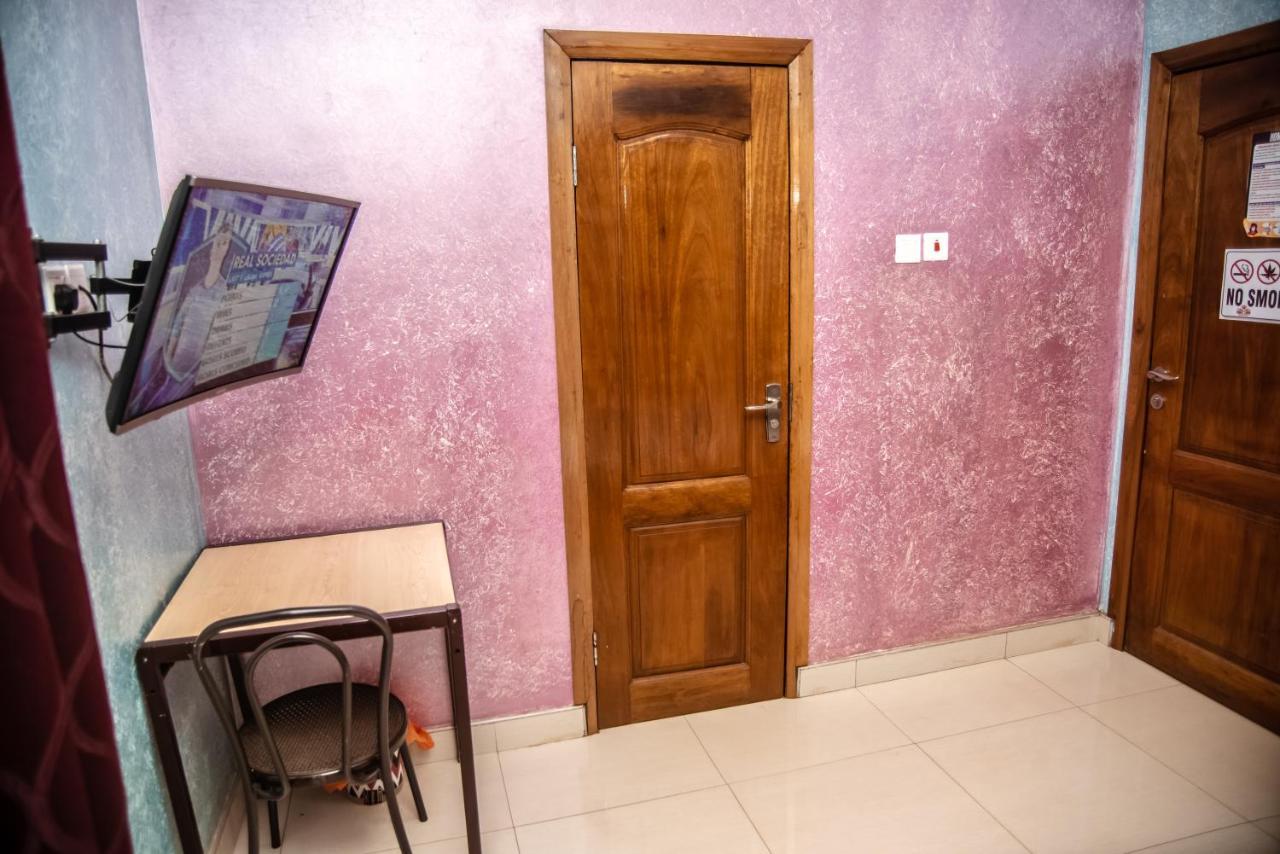 Homey Lodge Kumasi Kültér fotó