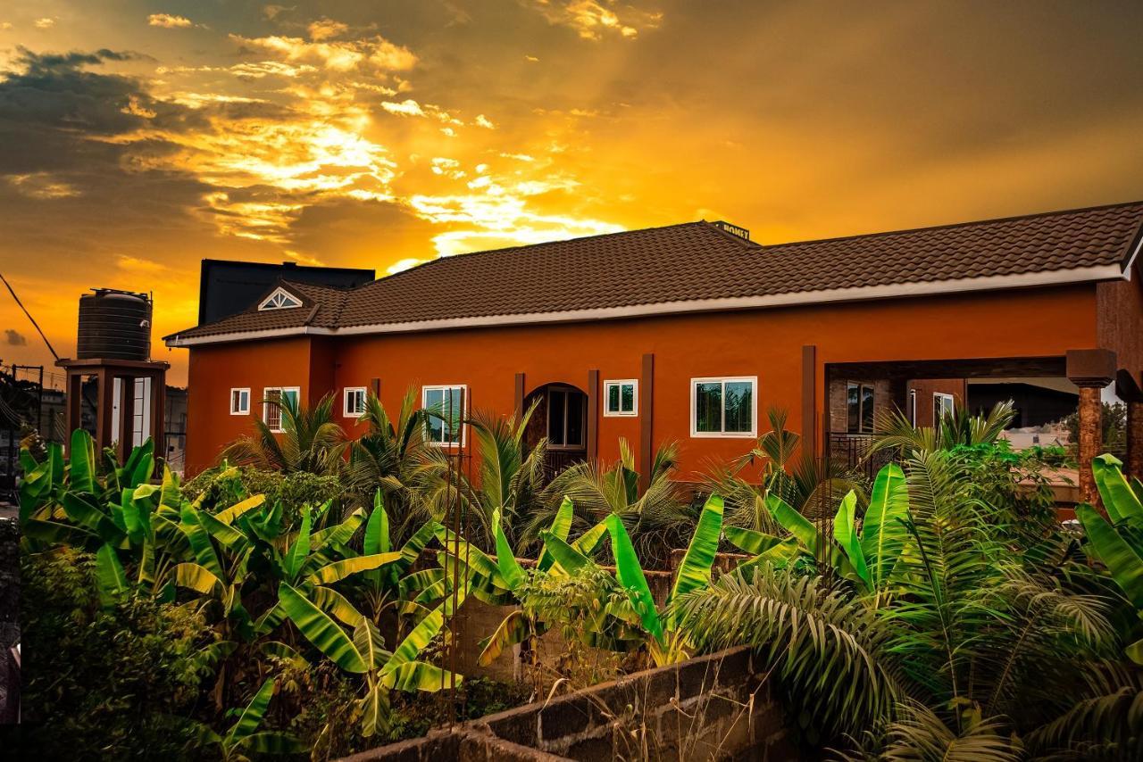 Homey Lodge Kumasi Kültér fotó