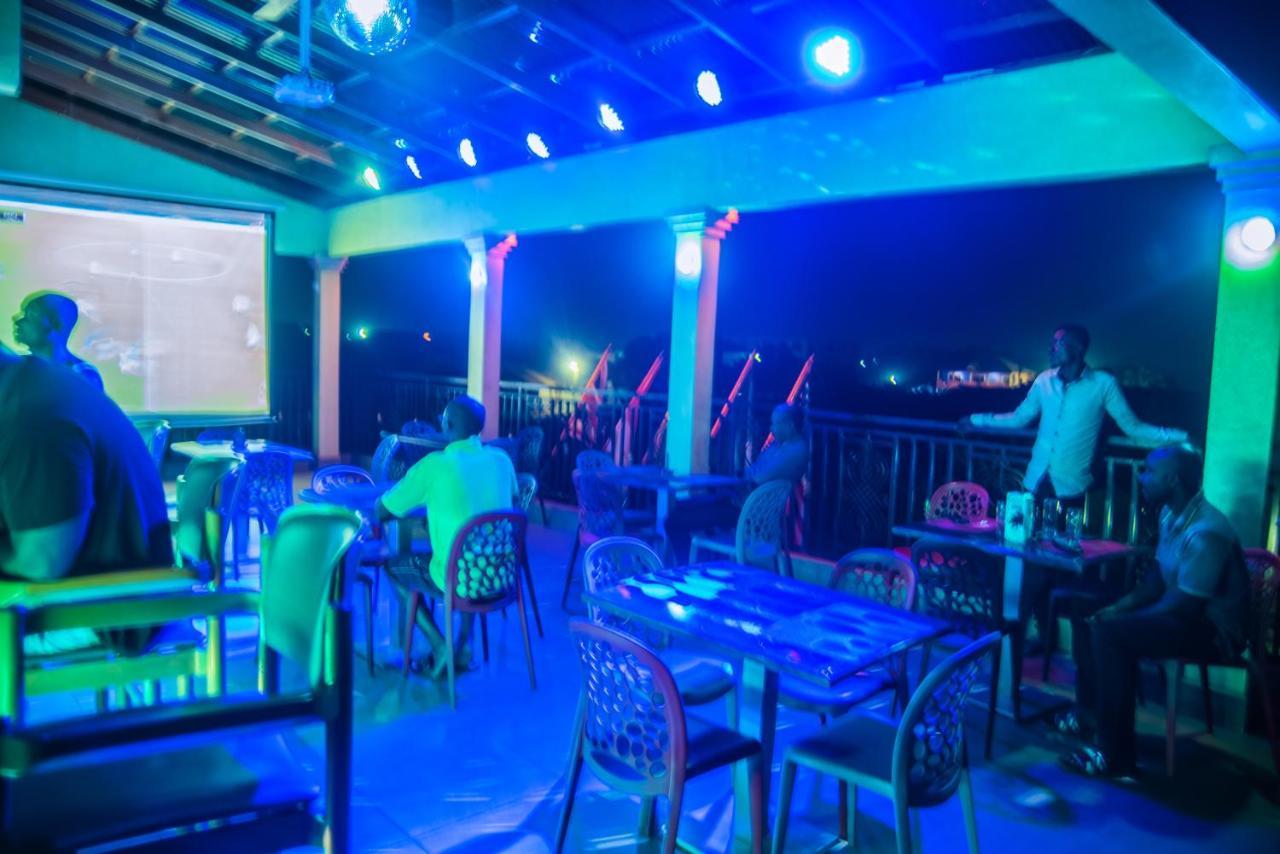 Homey Lodge Kumasi Kültér fotó